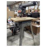 Craftmans 10in Radial Saw.