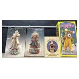 Sammy Skates, Christmas Santa Figures.