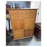 Mid Century Gentlemenï¿½s Chest.