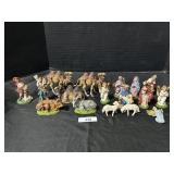 Vintage Italian Paper Mache Nativity Figures.