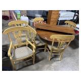 Nice Pedestal Farmhouse Style Dining Table &