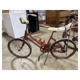 Vtg Schwinn Bicycle.