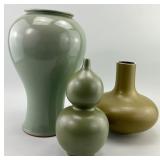 Japanese Celadon Glaze Ceramic Bulbous Vase.
