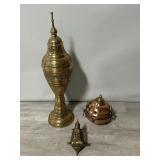Various Antique/Vintage Middle Eastern Metalwares.