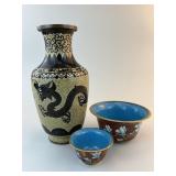 Chinese Cloisonnï¿½ Dragon Vase & 2 Bowls.