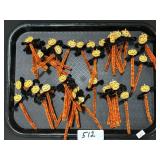 Vintage Halloween Pipe Cleaner Ornaments.