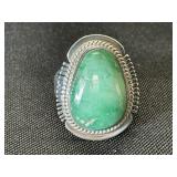 Sterling Silver & Chrysoprase Navajo Ring.