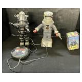 Forbidden Planet Robby The Robot & Lost In Space.