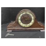 Vintage Welby Mantel Clock.