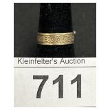 10K Gold Art Deco Floral Wedding Band.