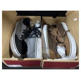 2 Pairs Od Menï¿½s Vans Sneakers.