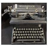 Woodstock Type Writer.