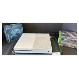 Xbox One W/Controller & Games.
