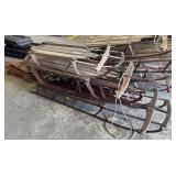 (4) Vtg Runner Sleds.