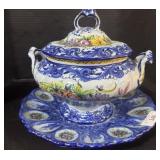French Antoine Montagnon Nevers Tureen.