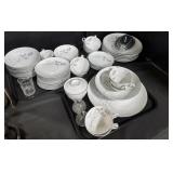 Mikasa Floral Dinnerware Set.