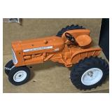 1989 Die Cast Allis-Chalmers D15 Tractor.