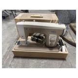 Vtg Nelco Sewing Machine.