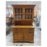 Kling Traditional Style Maple Hutch.