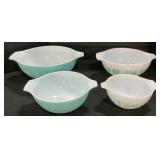 4 Amish Butterprint Nesting Pyrex Bowls.