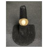 10 KT Gold 1961 Reading Nursing Class Ring.
