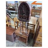 GE Electric Cathedral Radio, Traditional Style