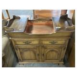 Kling Dry Sink w/ Copper Lining.