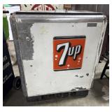 Vtg Ideal 55 7-Up Advertising Slider Vending