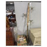 Mid Century Modern Brass Floor to Ceiling Lamp.