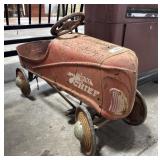 Vtg Murray Fire Chief Pedal Car.