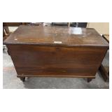 Vtg Dovetailed Pine Blanket Chest.