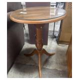 Cherry Bobbin Leg Side Table.