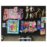 Topper Dolls & Barbie Carrying Case.