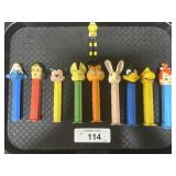 Lot Of 10 PEZ Dispenser, 2 No Feet, 8 W/ Feet.