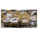 Vtg Wicker Rattan Indoor Patio Furniture.