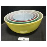 Set Of 4 Pyrex Primary Colors Nesting Mixing Bowls