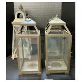 4 Glass Display Lanterns.