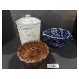 Louisville Stoneware Jar, Spongeware Batter Bowl.