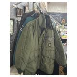 Menï¿½s Coats (NASCAR Wallace, Eagles NFL).