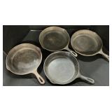 4 No. 8 Cast Iron Pans, Wagner Ware, Lodge.