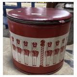 Vtg Tin-Litho Toy Soldier Chest.