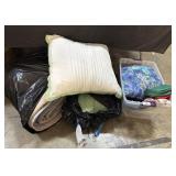 4 Green Pillows, Sheets, Comforter.;