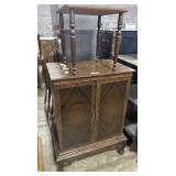 Vtg Georgian Revival Mahogany Cabinet, Side Table.