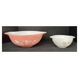 Pyrex Pink & White Gooseberry Cinderella Bowls.