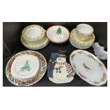 Porcelain Plates, Christmas Plates, Nikko, Peir 1.