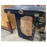 Steamer Style Trunk Table.