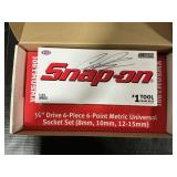 Cruz Pedregon Autographed Snap-On Model Car.