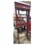 Mac 12 Ton Hydraulic Press.