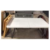 4ft Folding Table, (2) Folding Tv Dinner Tables.