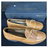 Menï¿½s Allen Edmonds Nashua Tassel Loafers.